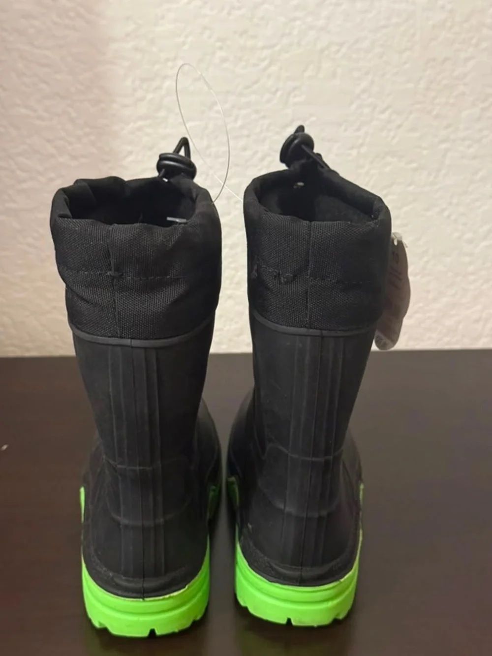 Wonder Nation Kids Black Insulated Winter Snow Boots Size 10